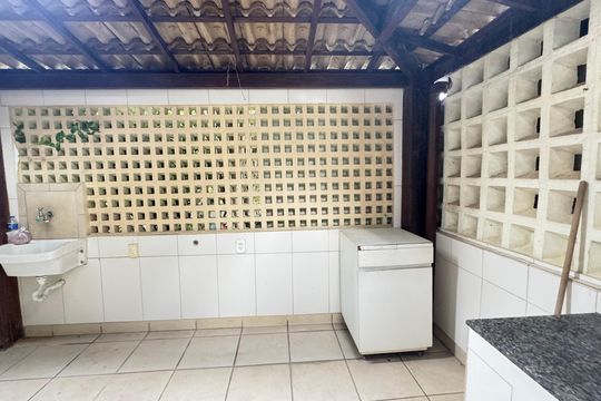 Área de Serviço de apartamento para alugar com 3 quartos, 170m² em Jaguaribe, Salvador
