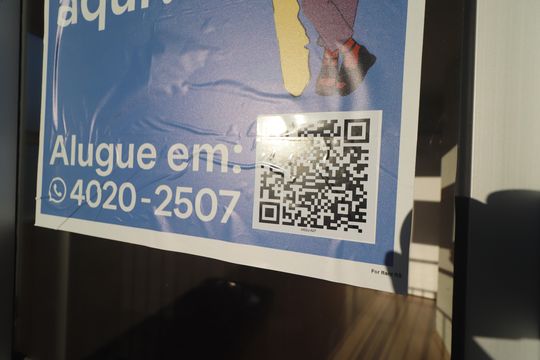 placa de apartamento para alugar com 2 quartos, 77m² em Roselândia, Novo Hamburgo