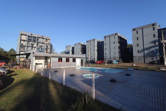 Área comum - Piscina de apartamento para alugar com 2 quartos, 77m² em Roselândia, Novo Hamburgo