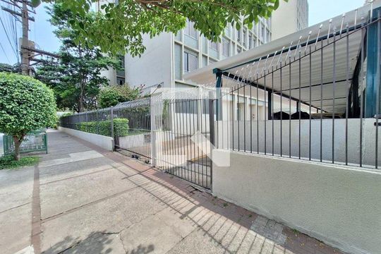 Fachada de apartamento para alugar com 2 quartos, 130m² em Bom Retiro, São Paulo