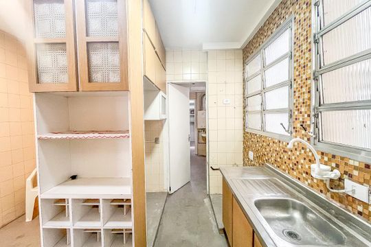 Cozinha de apartamento para alugar com 2 quartos, 130m² em Bom Retiro, São Paulo
