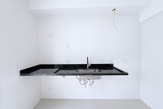 Sala/Cozinha de apartamento à venda com 2 quartos, 41m² em Vila Prudente, São Paulo