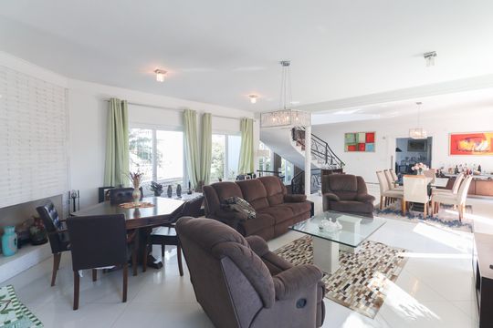 Sala de casa para alugar com 4 quartos, 637m² em Vila Albertina, São Paulo