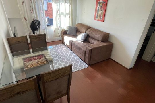 Sala de apartamento à venda com 1 quarto, 43m² em Partenon, Porto Alegre