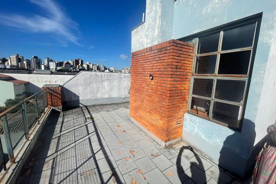 Área externa de apartamento à venda com 1 quarto, 43m² em Partenon, Porto Alegre