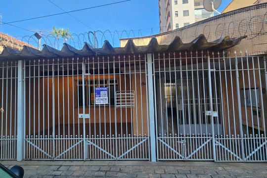 Fachada  de casa à venda com 2 quartos, 164m² em Tatuapé, São Paulo