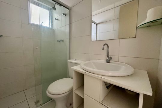 Banheiro 2 de apartamento à venda com 3 quartos, 70m² em Picanço, Guarulhos