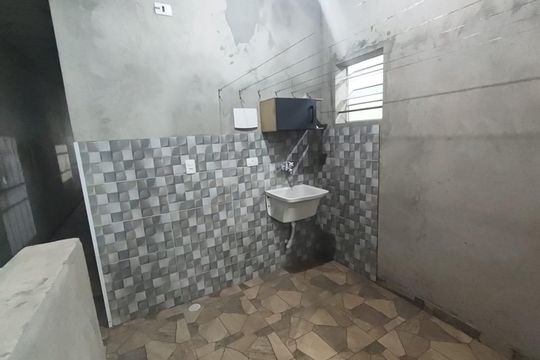 Área de serviço de apartamento para alugar com 1 quarto, 60m² em Chácara do Solar II (Fazendinha), Santana de Parnaíba