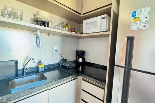 Cozinha de apartamento para alugar com 1 quarto, 29m² em Itapuã, Salvador