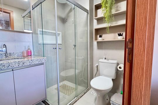 Banheiro de apartamento para alugar com 1 quarto, 29m² em Itapuã, Salvador