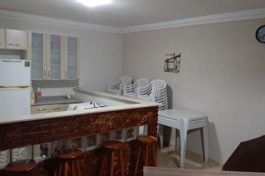 Área externa de casa à venda com 3 quartos, 736m² em Jardim Sorirama, Campinas