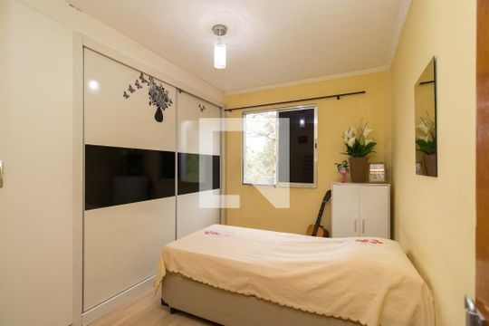 Quarto de apartamento à venda com 2 quartos, 45m² em Fazenda da Juta, São Paulo