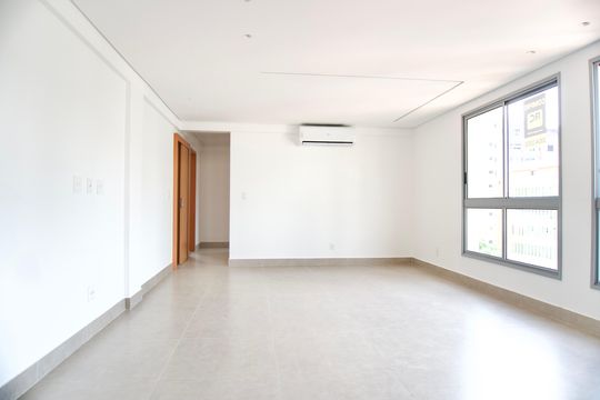 Apartamento à venda com 2 quartos, 78m² em Funcionários, Belo Horizonte
