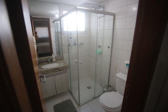 Banheiro de apartamento à venda com 3 quartos, 93m² em Prado, Belo Horizonte