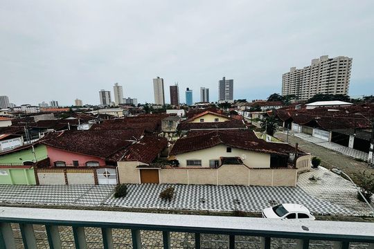 Vista da varanda de apartamento para alugar com 1 quarto, 47m² em Maracanã, Praia Grande