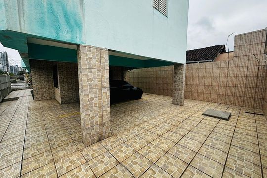 Garagem de apartamento para alugar com 1 quarto, 47m² em Maracanã, Praia Grande