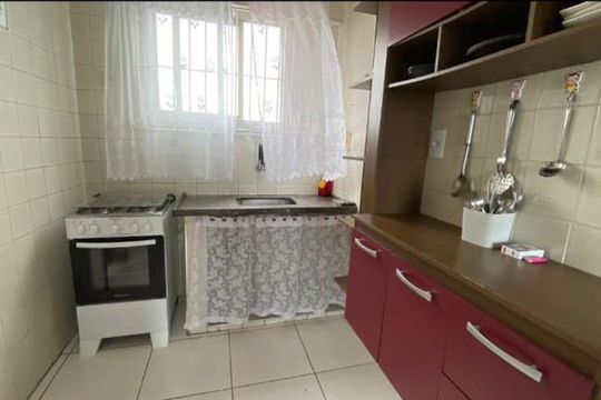 Cozinha de apartamento para alugar com 1 quarto, 47m² em Maracanã, Praia Grande