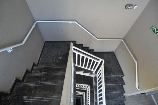 Escada de apartamento para alugar com 1 quarto, 33m² em Tucuruvi, São Paulo