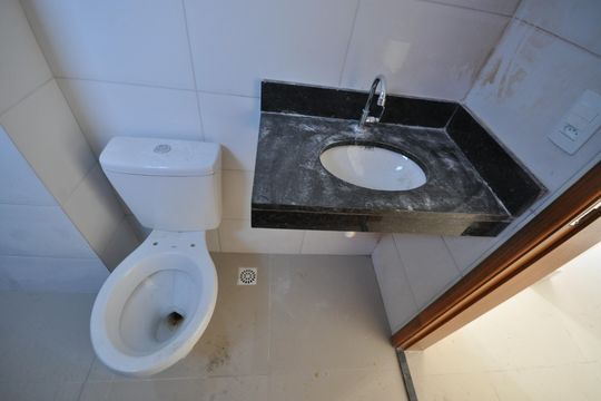 Banheiro de apartamento à venda com 1 quarto, 33m² em Tucuruvi, São Paulo
