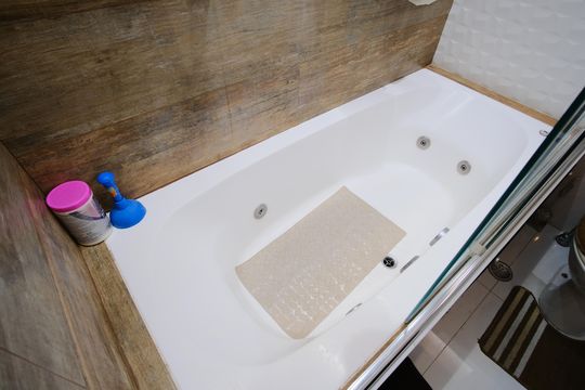 Banheiro da Suíte de apartamento para alugar com 3 quartos, 137m² em Parque Maria Luiza, São Paulo