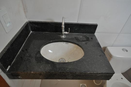 Banheiro de apartamento à venda com 1 quarto, 33m² em Tucuruvi, São Paulo