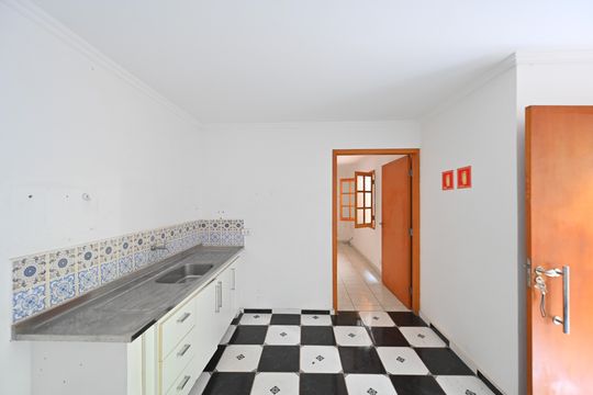 Cozinha da Edícula de casa à venda com 8 quartos, 353m² em Vila Clementino, São Paulo