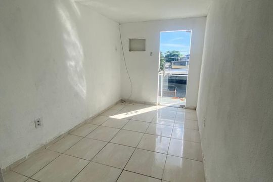 Kitnet/Studio para alugar com 1 quarto, 40m² em Rocha Sobrinho, Mesquita