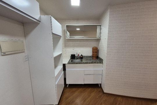 Cozinha de apartamento para alugar com 1 quarto, 35m² em Consolação, São Paulo