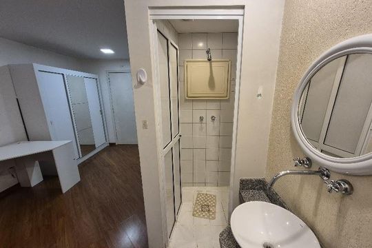 Banheiro de apartamento para alugar com 1 quarto, 35m² em Consolação, São Paulo