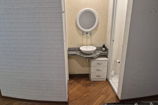 Banheiro de apartamento para alugar com 1 quarto, 35m² em Consolação, São Paulo