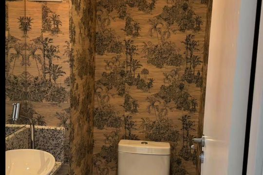 Banheiro de apartamento à venda com 1 quarto, 43m² em Campo Belo, São Paulo