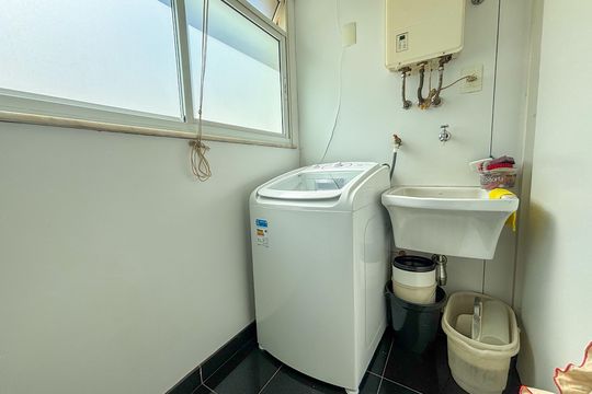 Apartamento à venda com 2 quartos, 75m² em Pinheiros, São Paulo