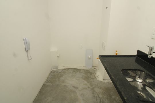 Cozinha e Área de Serviço de apartamento à venda com 2 quartos, 36m² em Ipiranga, São Paulo