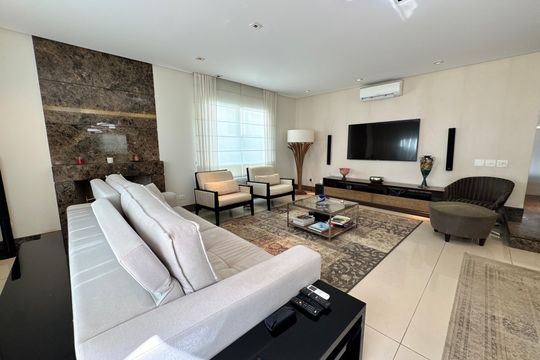 Sala de TV de casa de condomínio à venda com 4 quartos, 450m² em Jardim Ampliacao, São Paulo