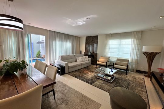Casa de Condomínio à venda com 4 quartos, 450m² em Jardim Ampliacao, São Paulo