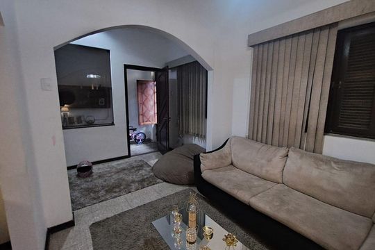 Casa à venda com 4 quartos, 400m² em Ponta Dareia, Niterói