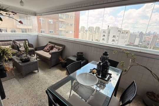 Apartamento à venda com 3 quartos, 140m² em Jardim Avelino, São Paulo