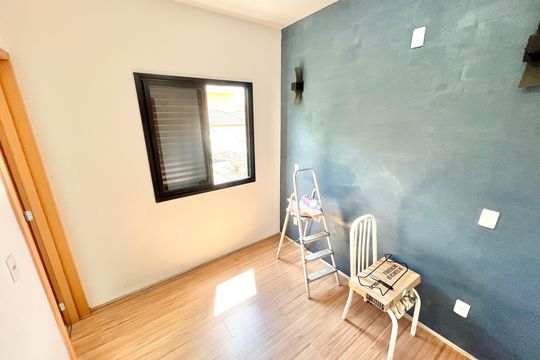 Quarto 1 Suíte de casa de condomínio à venda com 2 quartos, 52m² em Parque Peruche, São Paulo