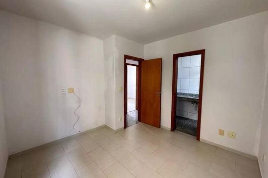 Apartamento para alugar com 3 quartos, 140m² em Dona Clara, Belo Horizonte