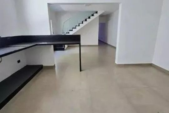 Banheiro de casa para alugar com 3 quartos, 298m² em Vila Talarico, São Paulo