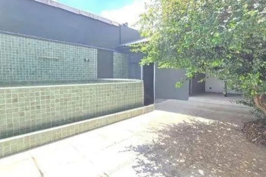 Área externa de casa para alugar com 3 quartos, 298m² em Vila Talarico, São Paulo