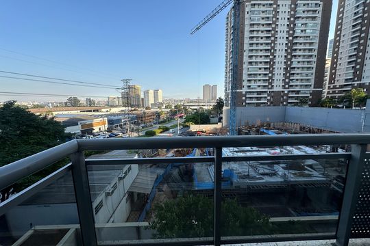 Varanda da Sala de apartamento à venda com 1 quarto, 53m² em Alphaville Industrial, Barueri
