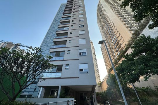Fachada de apartamento à venda com 1 quarto, 53m² em Alphaville Industrial, Barueri