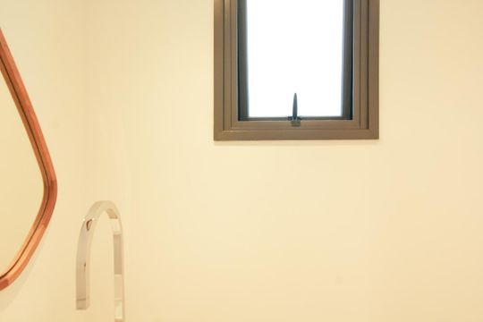 Lavabo de apartamento à venda com 1 quarto, 152m² em Vila Madalena, São Paulo