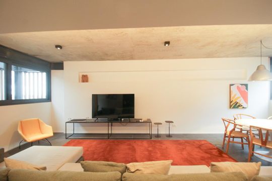 Sala de apartamento à venda com 1 quarto, 152m² em Vila Madalena, São Paulo