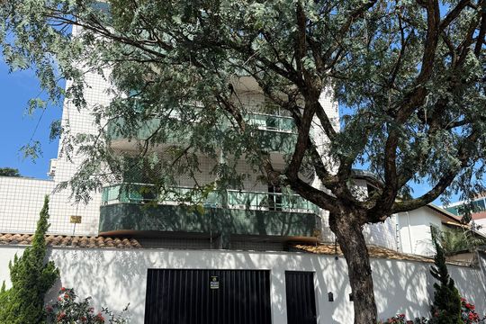 Fachada de apartamento à venda com 3 quartos, 154m² em Cabral, Contagem