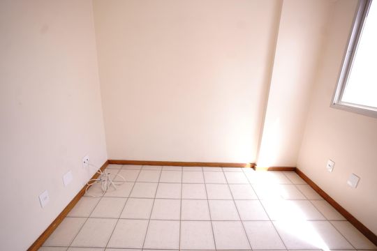 Apartamento para alugar com 2 quartos, 73m² em Setor Bueno, Goiânia