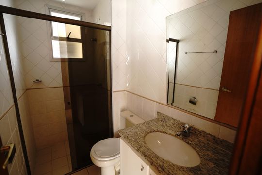Apartamento para alugar com 2 quartos, 73m² em Setor Bueno, Goiânia