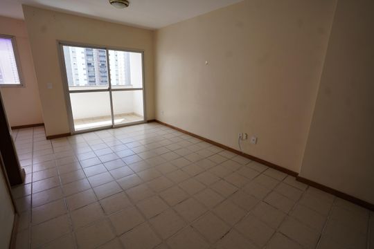 Apartamento para alugar com 2 quartos, 73m² em Setor Bueno, Goiânia