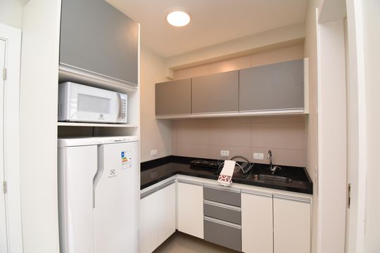 Studio de kitnet/studio para alugar com 1 quarto, 22m² em Centro, Curitiba